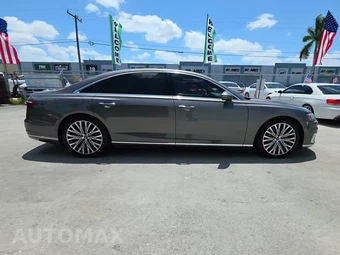 2021 Audi A8 L – miniatura 5