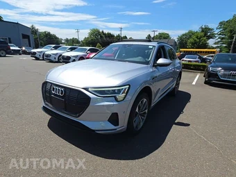 2021 Audi e-tron Premium Plus