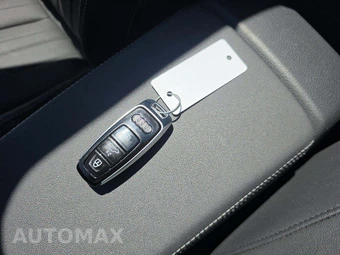 2021 Audi e-tron Premium Plus – miniatura 5