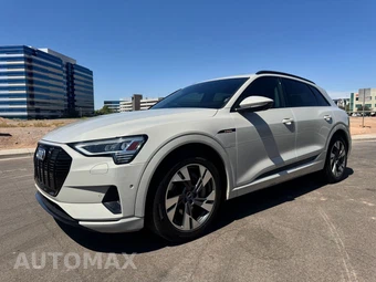 2021 Audi e-tron Premium - miniatura 3