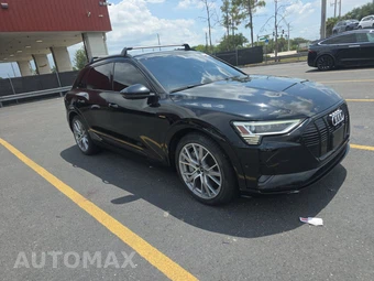 2021 Audi e-tron Prestige – miniatura 3