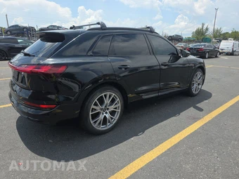 2021 Audi e-tron Prestige – miniatura 4