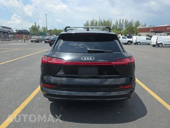 2021 Audi e-tron Prestige – miniatura 5