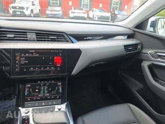 2021 Audi e-tron Sportback Premium – miniatura 11