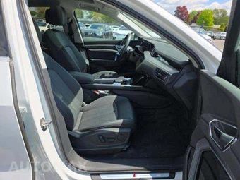 2021 Audi e-tron Sportback Premium – miniatura 20