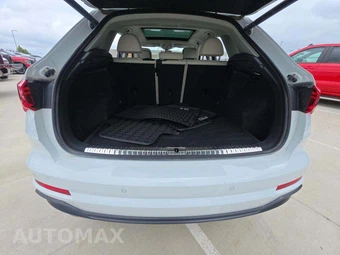 2021 Audi Q3 2.0T Premium Plus 45 TFSI - miniatura 11
