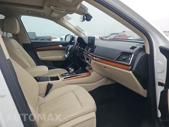 2021 Audi Q5 Premium Plus – miniatura 8