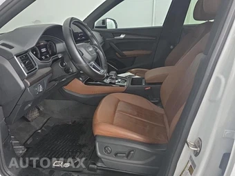 2021 Audi Q5 Premium Plus – miniatura 7