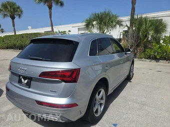 2021 Audi Q5 Premium – miniatura 3