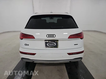 2021 Audi Q5 Premium – miniatura 5
