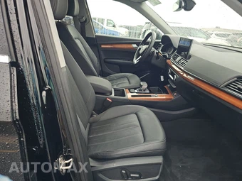 2021 Audi Q5 Premium – miniatura 8