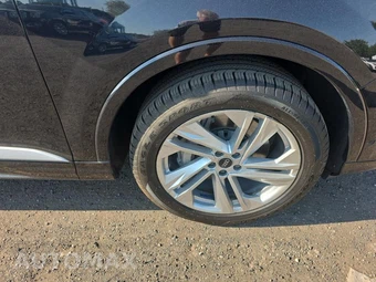2021 Audi Q7 Premium Plus 45 TFSI – miniatura 9