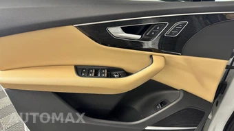2021 Audi Q7 Premium Plus 45 TFSI - miniatura 11