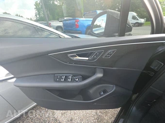 2021 Audi Q7 Premium Plus 55 TFSI - miniatura 9