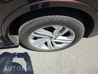 2021 Audi Q7 Premium Plus 55 TFSI – miniatura 9