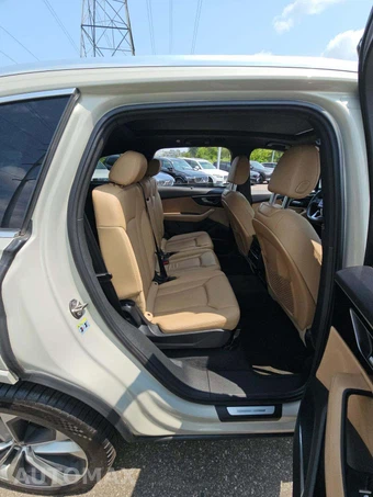 2021 Audi Q7 Premium Plus 55 TFSI - miniatura 14