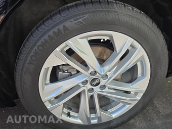 2021 Audi Q7 Premium Plus 55 TFSI – miniatura 8