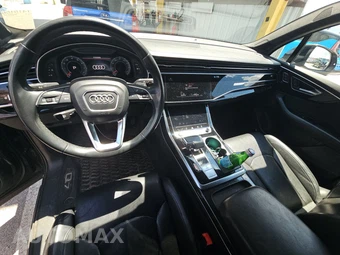 2021 Audi Q7 Prestige – miniatura 11