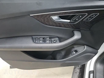 2021 Audi Q7 Progressiv 55 TFSI – miniatura 9
