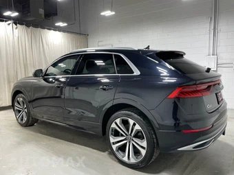 2021 Audi Q8 Premium Plus - miniatura 5