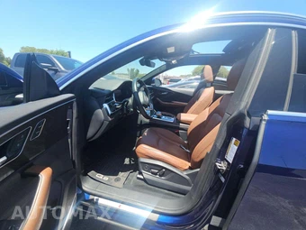 2021 Audi Q8 Premium Plus – miniatura 6