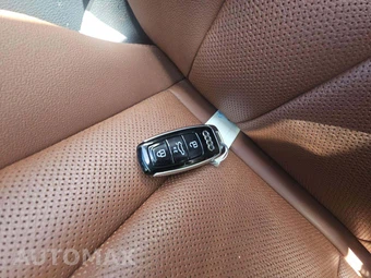 2021 Audi Q8 Premium Plus – miniatura 8