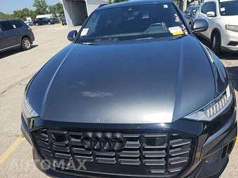 2021 Audi Q8 Premium Plus – miniatura 2