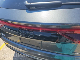 2021 Audi Q8 Premium Plus – miniatura 5