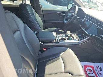 2021 Audi Q8 Premium Plus – miniatura 8