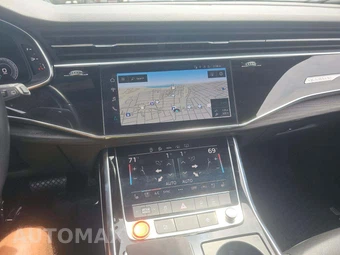 2021 Audi Q8 Premium Plus – miniatura 10