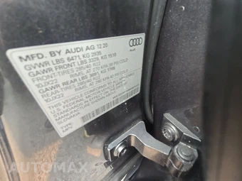 2021 Audi Q8 Premium Plus – miniatura 14
