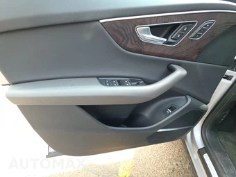2021 Audi Q8 Premium Plus - miniatura 9