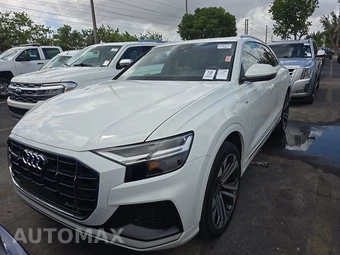 2021 Audi Q8 Premium Plus