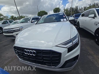 2021 Audi Q8 Premium Plus – miniatura 2