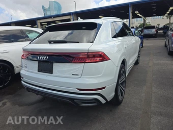 2021 Audi Q8 Premium Plus – miniatura 4
