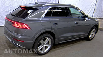 2021 Audi Q8 Premium – miniatura 4