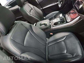 2021 Audi Q8 Premium – miniatura 18