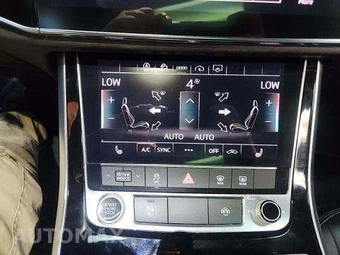 2021 Audi Q8 Premium – miniatura 23