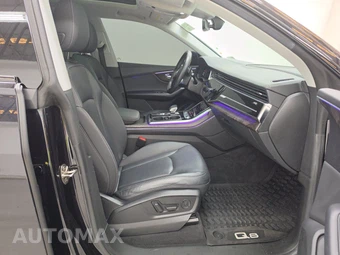 2021 Audi Q8 Prestige - miniatura 8