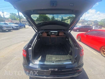 2021 Audi Q8 Prestige – miniatura 14