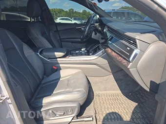 2021 Audi Q8 Prestige - miniatura 8