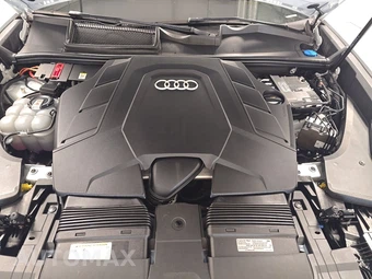 2021 Audi Q8 Prestige – miniatura 15