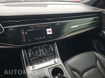 2021 Audi Q8 Prestige – miniatura 11