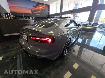 2021 Audi RS 5 Sportback Hatchback - miniatura 3