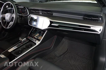 2021 Audi RS 6 Avant - miniatura 11