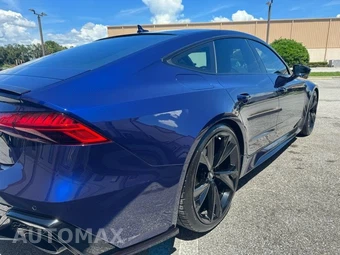 2021 Audi RS 7 - miniatura 16