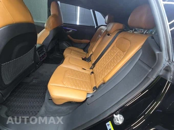 2021 Audi RS Q8 - miniatura 13