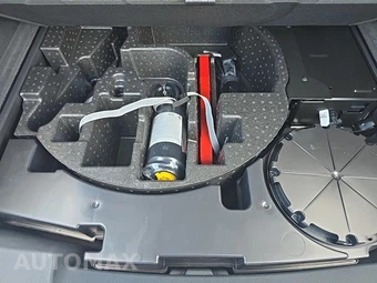 2021 Audi RS Q8 – miniatura 24