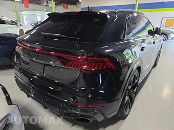 2021 Audi RS Q8 – miniatura 4