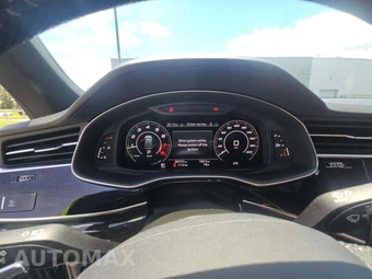 2021 Audi RS Q8 – miniatura 9